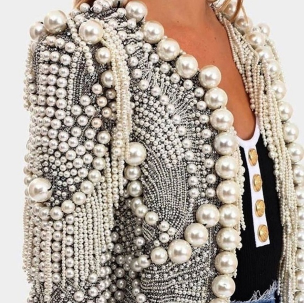 THE CARRIE BRADSHAW MOVEMENT